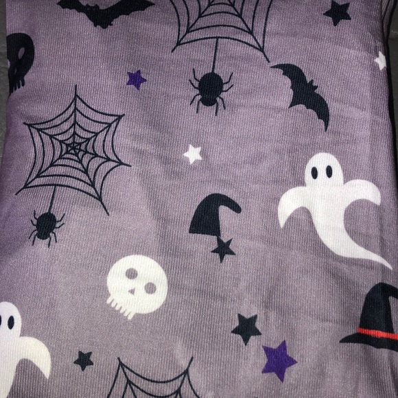 ๐ปHP๐ฆ1 LEFTโขLarge Halloween Gray/Purple Cardigan - Picture 5 of 8